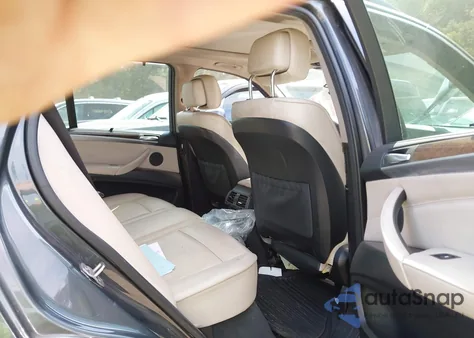 2013 BMW X5 xDrive35I/xDrive35I Premium/xDrive35I Sport Activity from USA, damaged, VIN 5UXZV4C51D0E01166